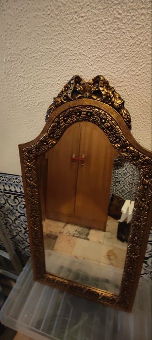 Espelhos antigos (dois) com moldura