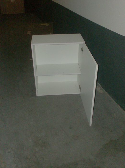 Armário de parede o chão