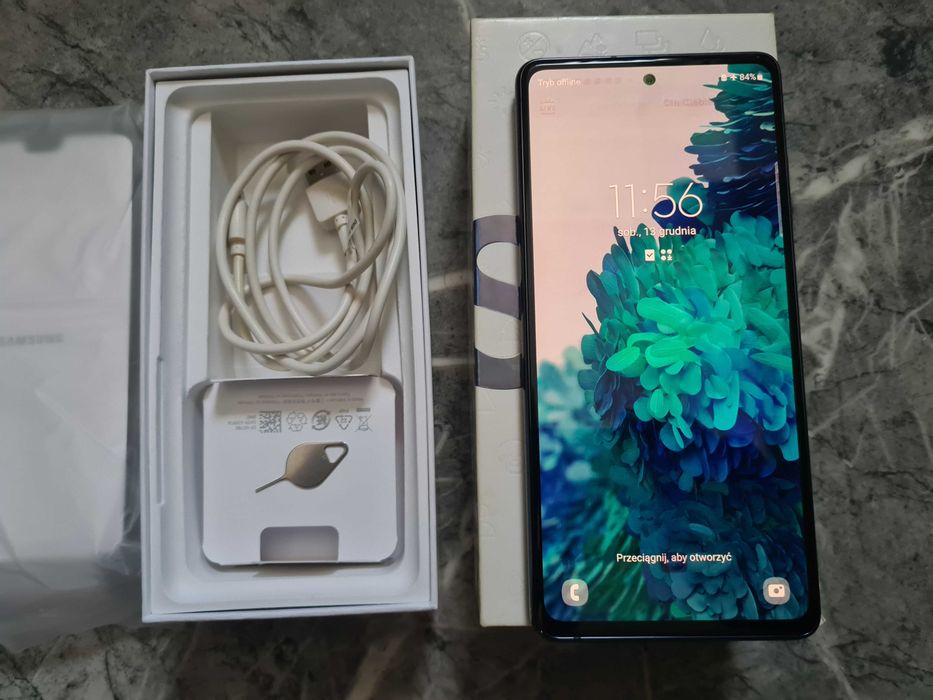 jak NOWY Smartfon Samsung Galaxy S20 FE 5G 6 GB / 128 GB okazja