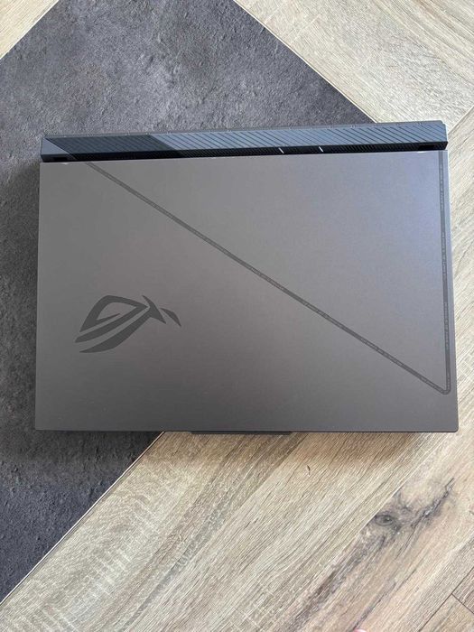 Portátil Gaming ASUS ROG Strix G16 – i7-13650HX / RTX 4060 140W / 32GB / 1TB – Teclado AZERTY