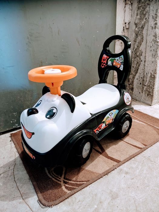 Sprzedam jeździk Panda