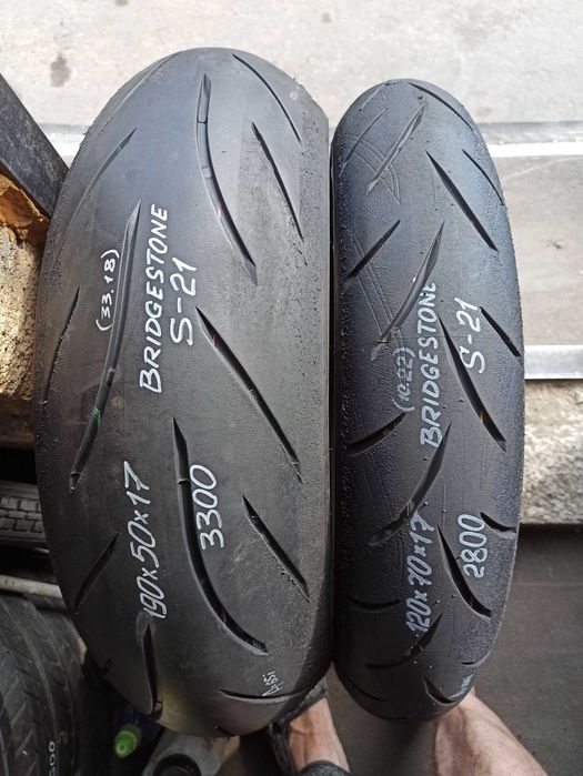 Мото шини комплект 120/70 160 180 60 190 200/ 50 55 R17