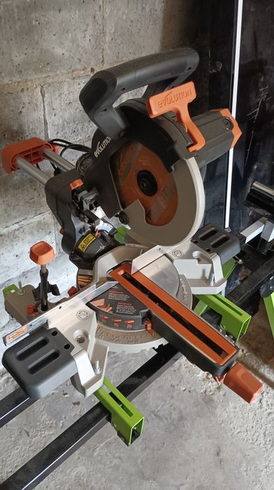 Ukośnica Evolution SMS 210 jak nowa