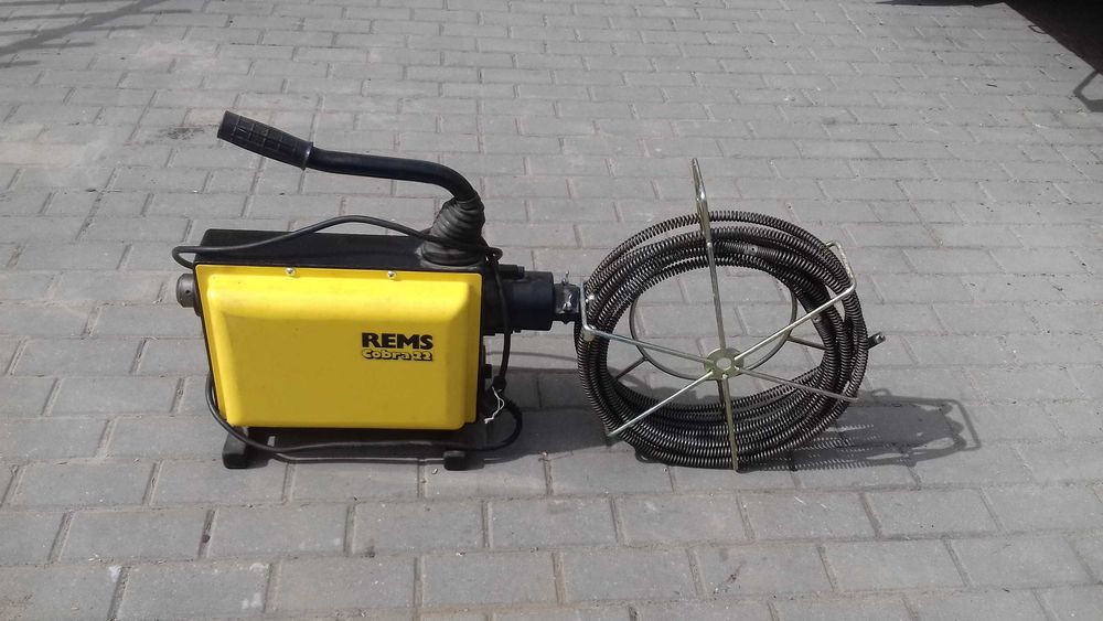 sprężyna do udrażniania rur wypożyczalnia narzędzi Zgierz