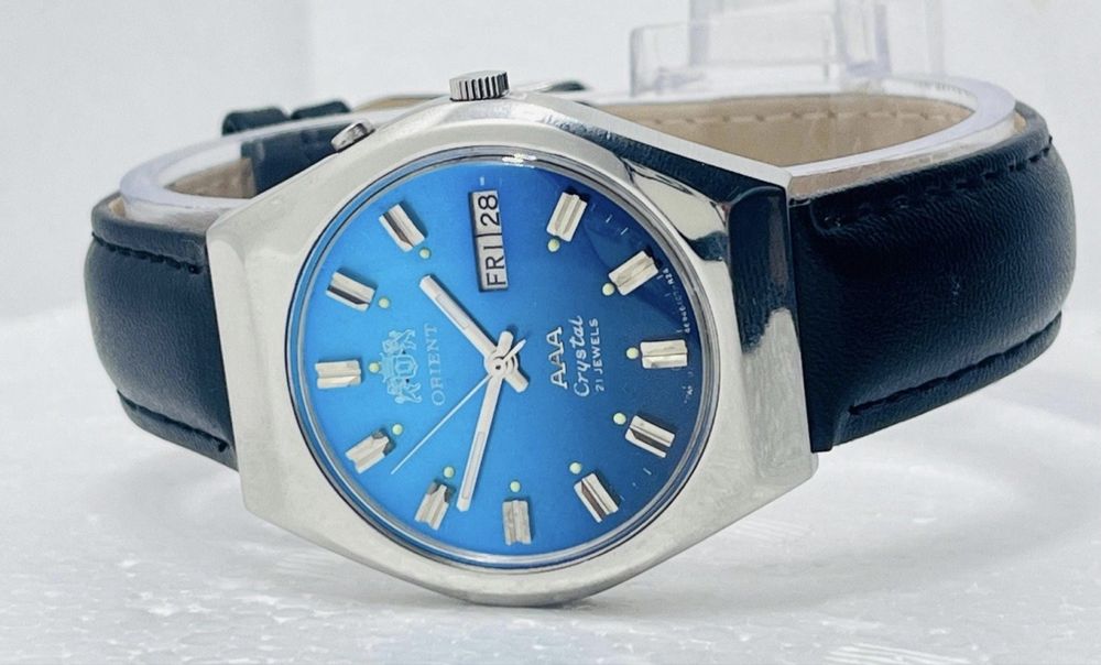 Вінтажний годинник Orient