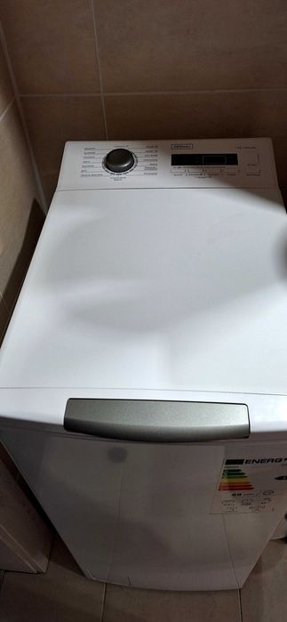 Pralka automatyczna zgornym wsadem