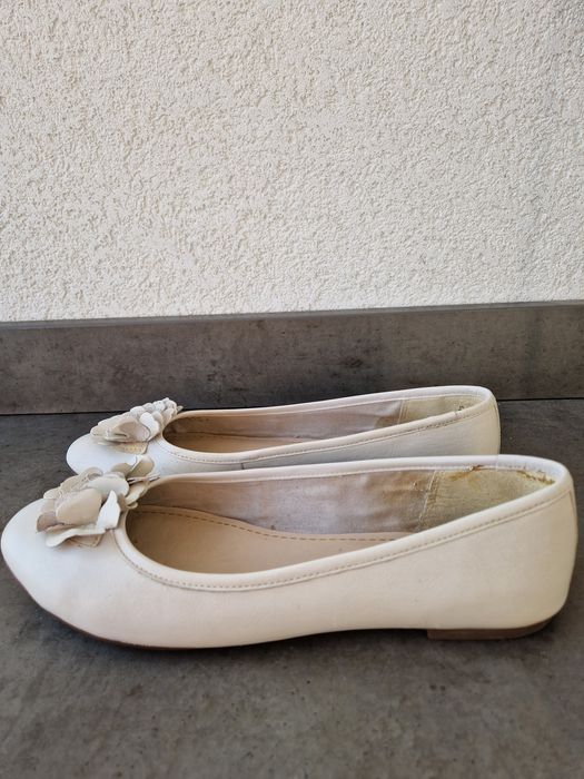 Балетки бежеві  Clarks 6,5р