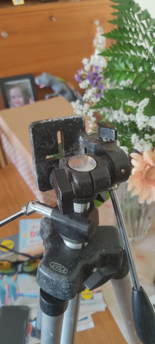 Tripé para máquina fotográfica