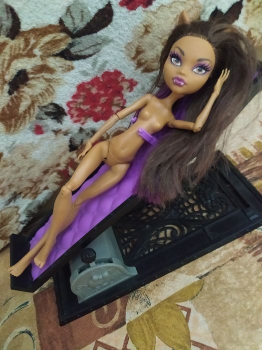 Клодін сплюшка, смертельно втомлені, спальна монстер хай шарнірна monster high кукла