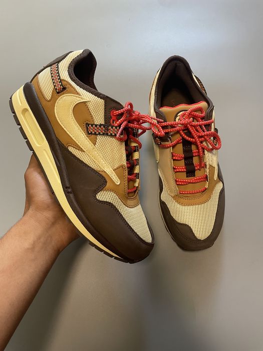 Кррссовки Nike Air Max 1 Travis Scott