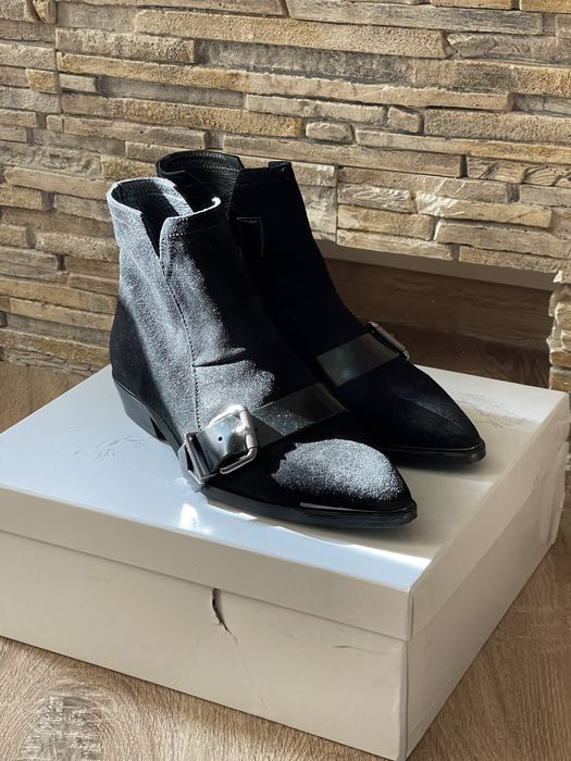 Жіночі козаки фірми Dizel