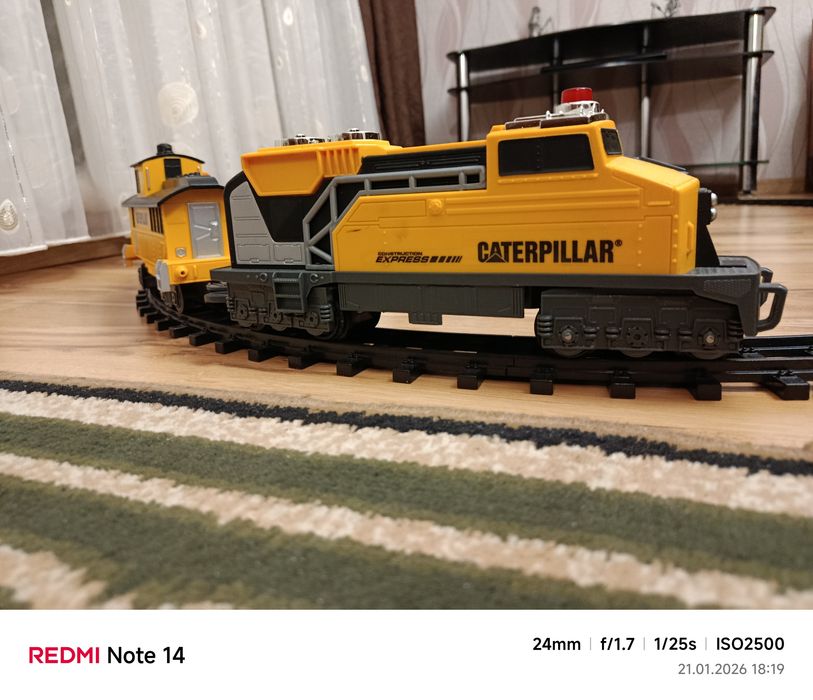 Залізниця для малюка CAT железная дорога