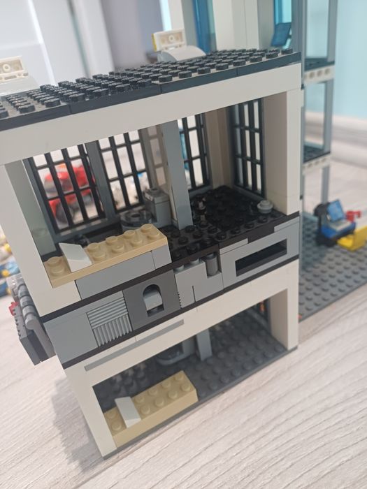 Lego 60141 posterunek policji