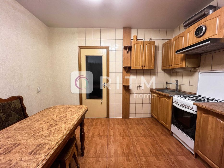 Продаж 2-к. квартири по вул. Гулака-Артемовського