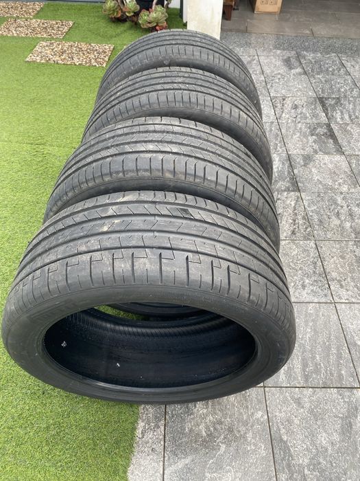 Pneus Pirelli P Zero