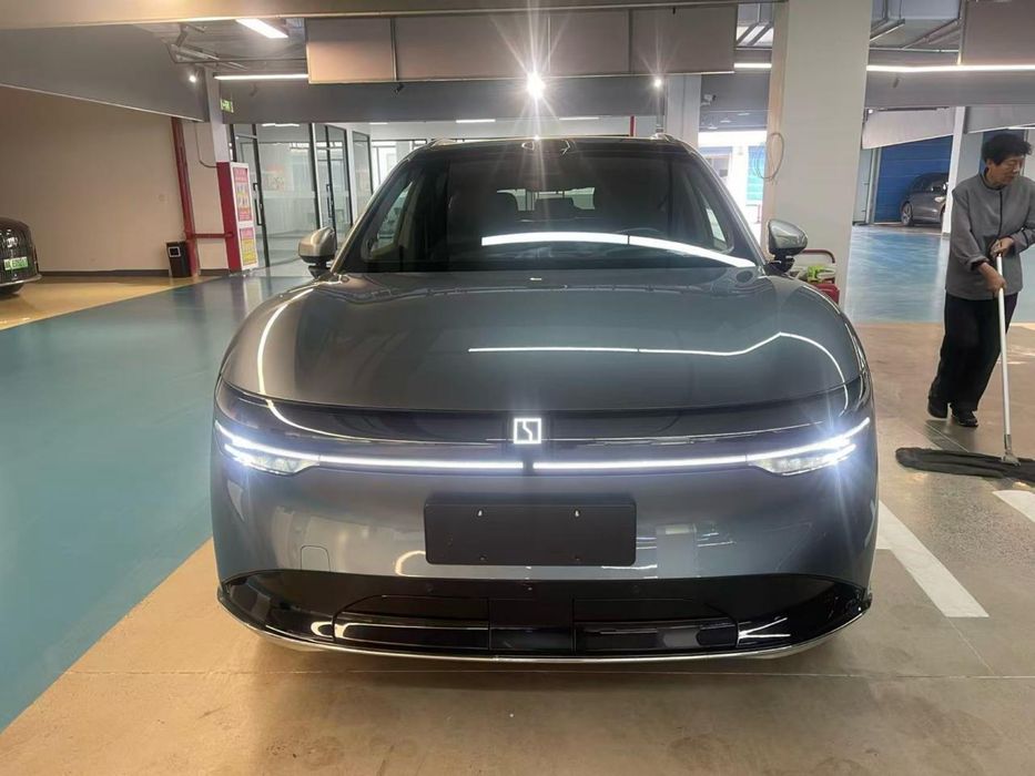 2024 ZEEKR 7X 100kWh Long-range 4WD Intelligent Driving Edition