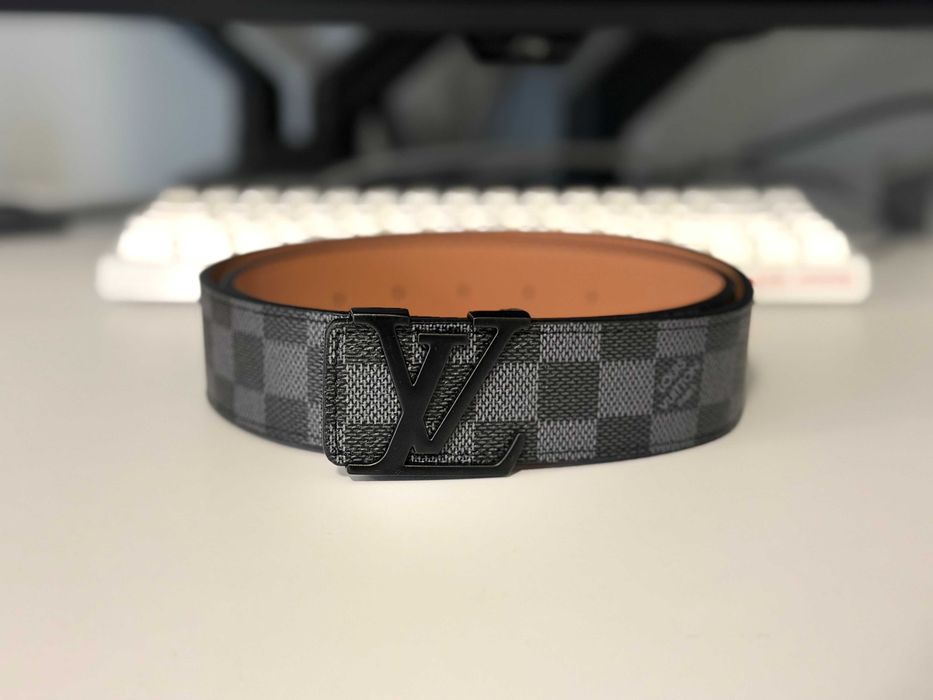 Męski pasek Louis Vuitton LV Initiales 40mm Reversible – Damier Graphite 115 cm