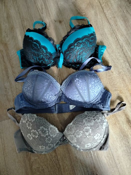 Biustonosz damski 3 sztuki