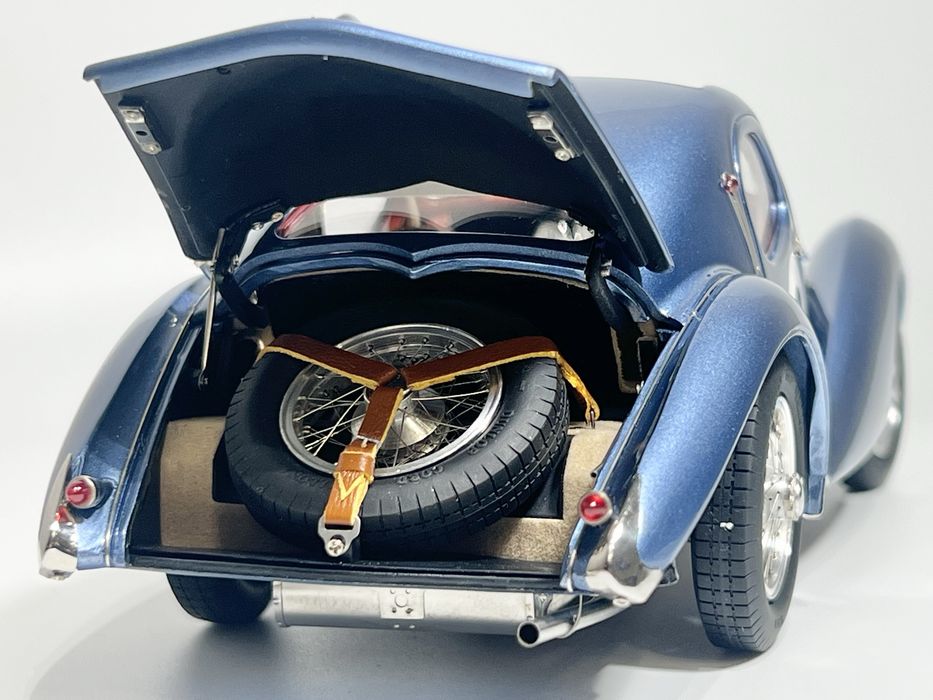 Talbot Lago #8 LeMans 24 CMC 1/18