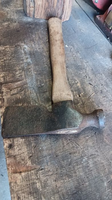 Stary  toporek,siekiera