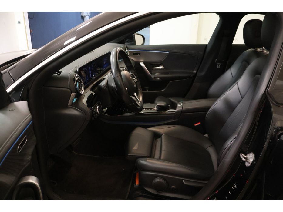 Mercedes-Benz CLA 180d Luxury 2020 Shooting Break – Impecável