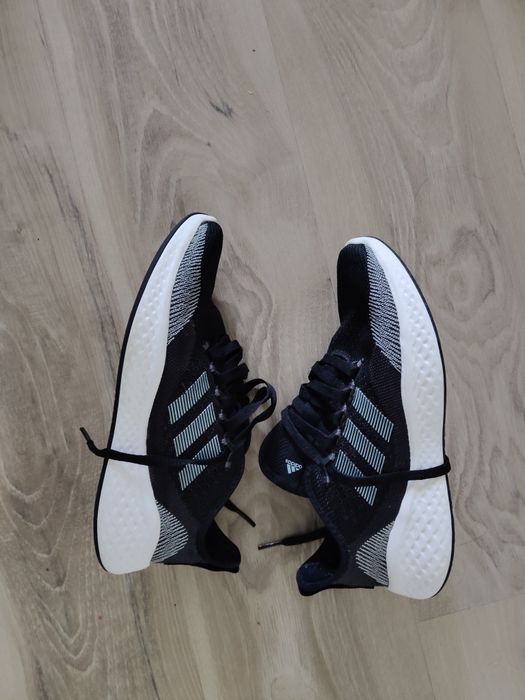 Buty sportowe Adidas unisex rozm.41