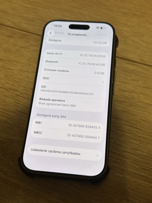 Iphone 16 pro 89% kondycji baterii eSim