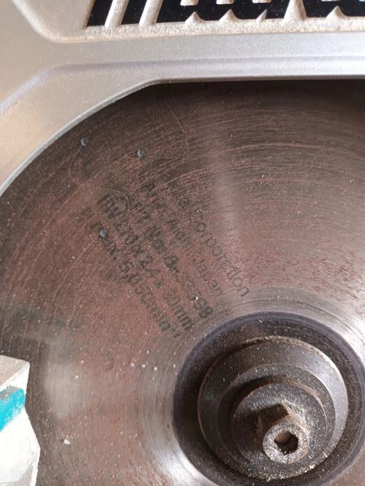 Maquina de cortal painel 270mm Makita