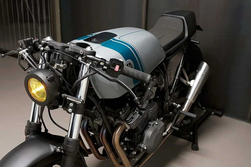 Yamaha XJ600 - 90