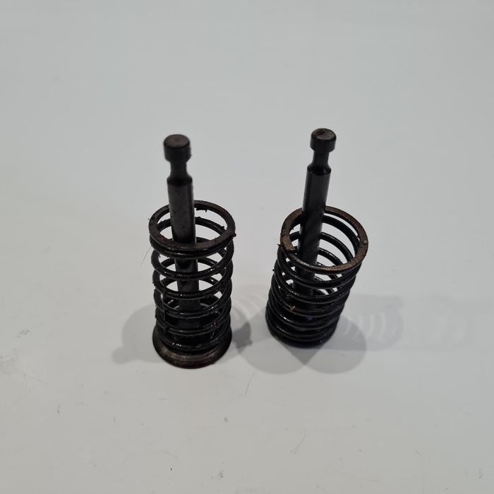 Cub Cadet Cc 550 Sp Zawór Ssący Wydechowy Komplet