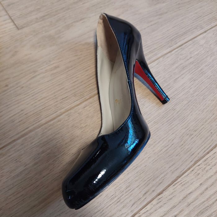 Christian Louboutin Decollete 100 Patent Black