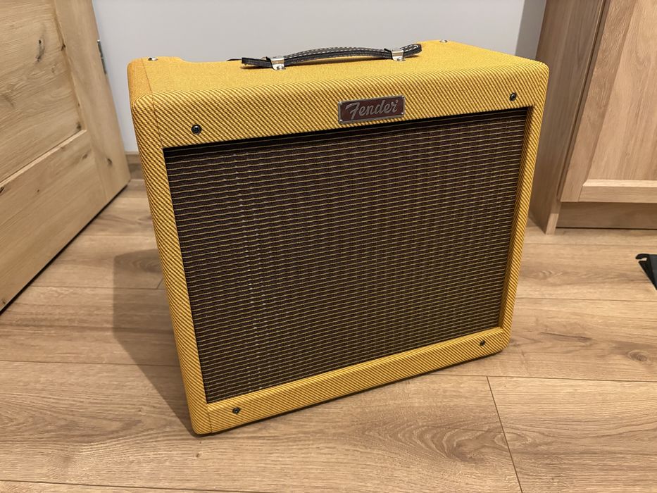 Fender Blues Junior IV LTD Laquered Tweed combo lampowe