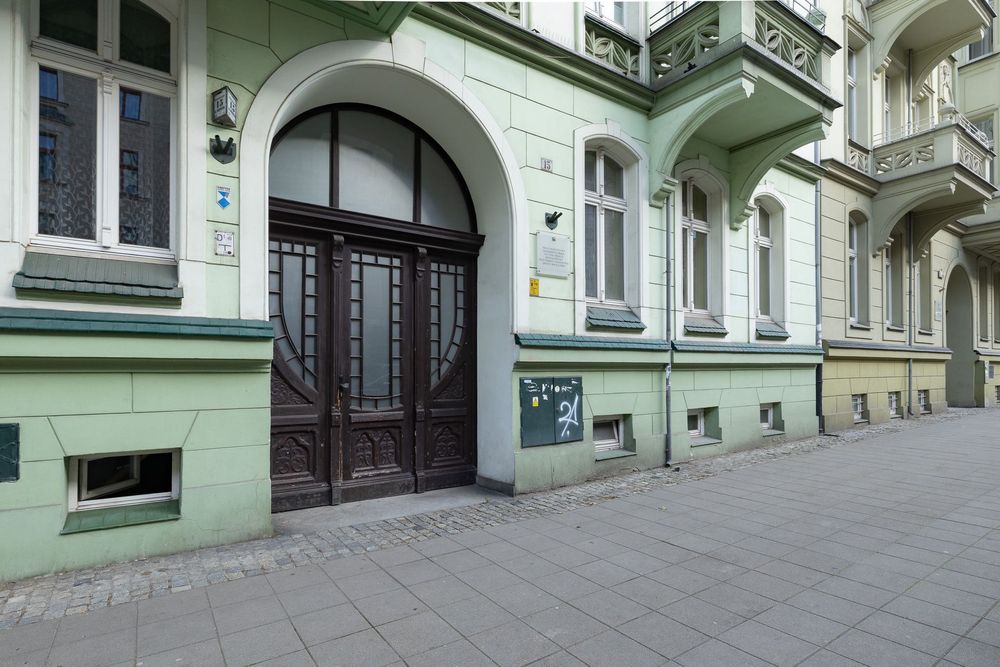 Stylowa kawalerka w kamienicy | Śródmieście