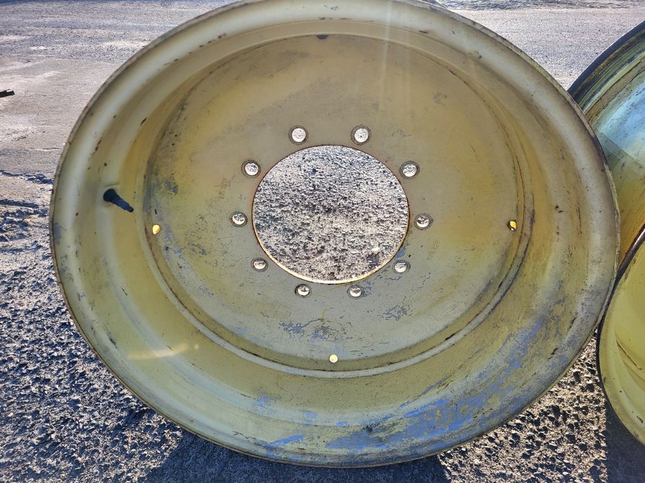 Felgi john deere w15x28 na oponę 480/70r28