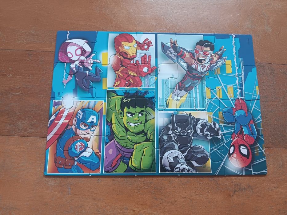 2 Puzzles Marvel
