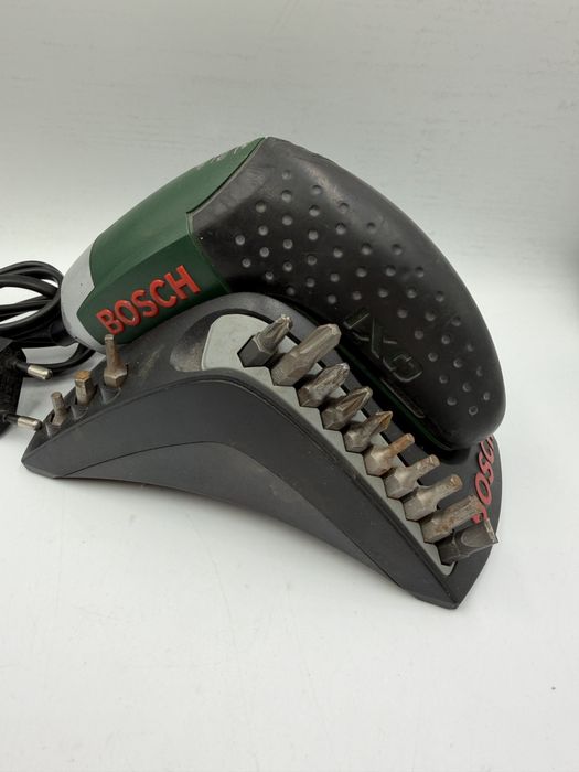 Wkrętarka wkrętak alumulatorowy BOSCH IXO