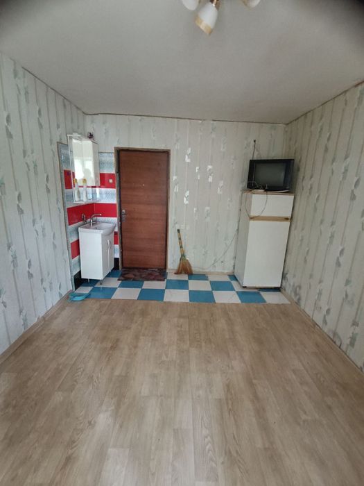 Продам гостинку, 13 кв.м.,  хтз