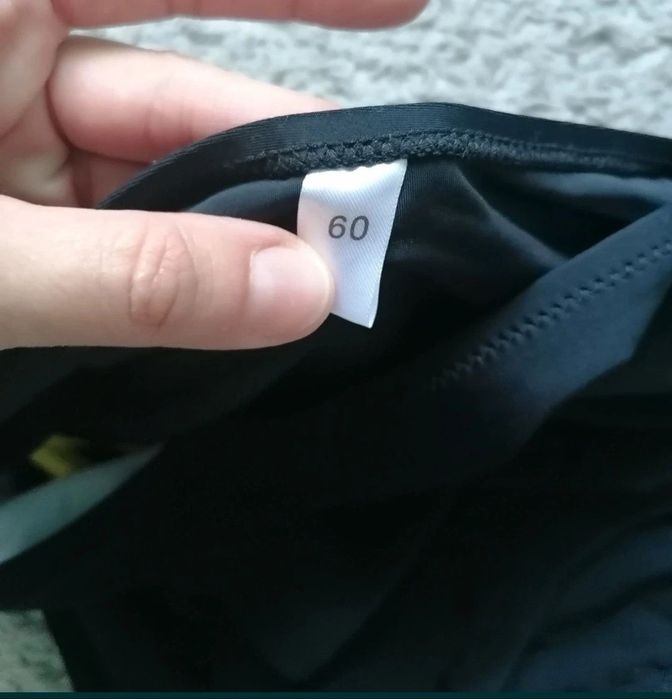 Majtki kąpielowe damskie czarne roz 46