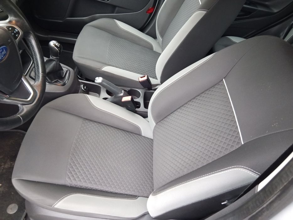Ford Fiesta 2016r 1.3b. 5-drzwi