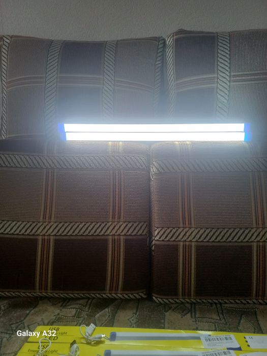 Світильник світлодіодний з акумулятором EMERGENCY LIGHT TUBE 50 см.