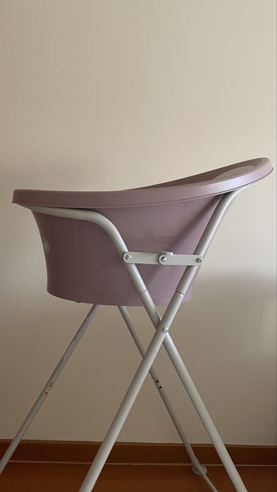 Banheira bebé com suporte