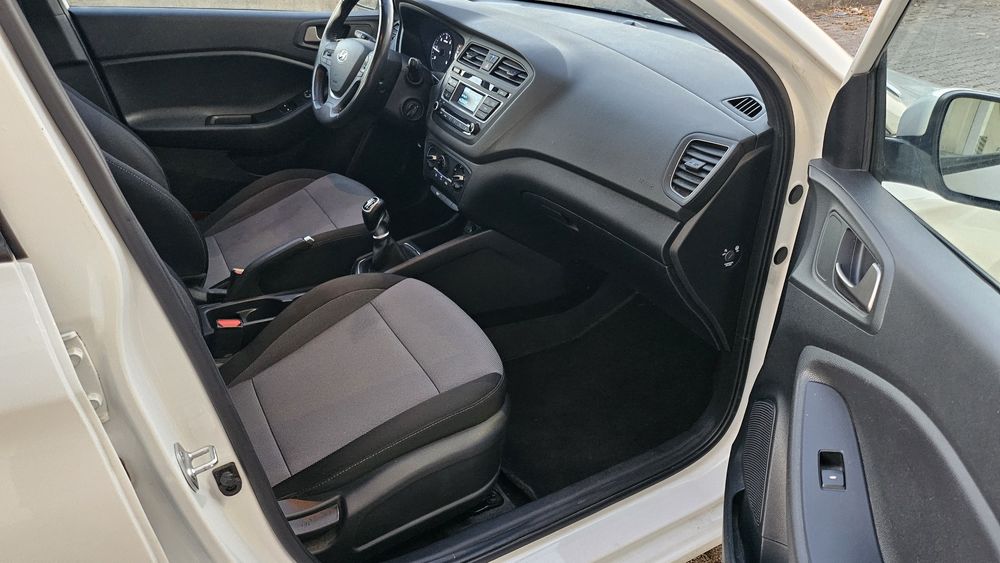 Hyundai i20 crdi único dono 57 mil km