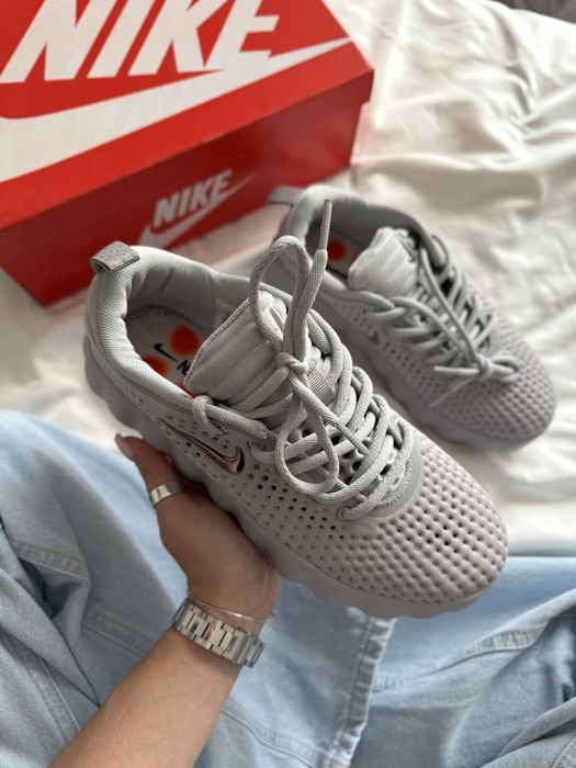 Nike Mind 002 Light Smoke Grey (36-45р)