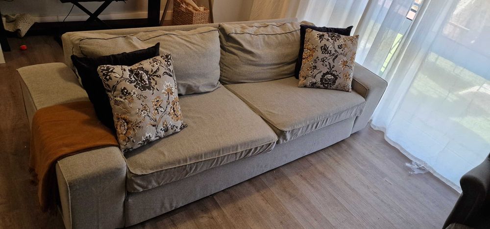 Sofá 3 lugares IKEA