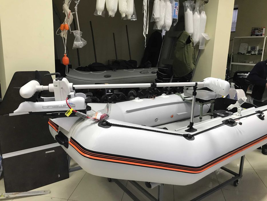 Лодка размером 3,3 м надувная