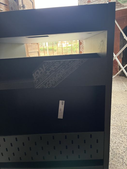 UPPSPEL mesinha com rodas gaming