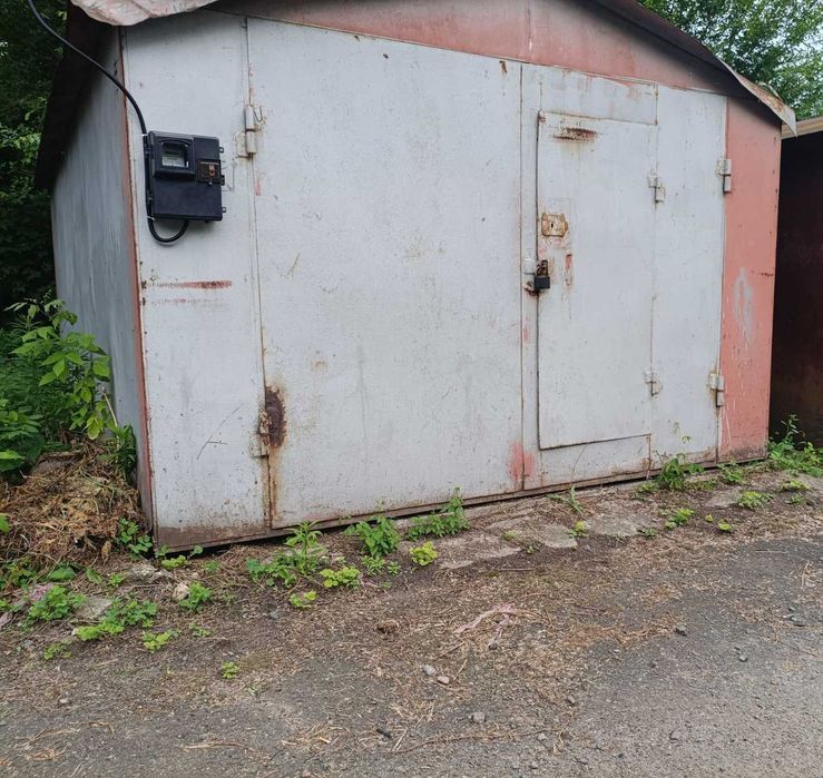 Продам металевий гараж