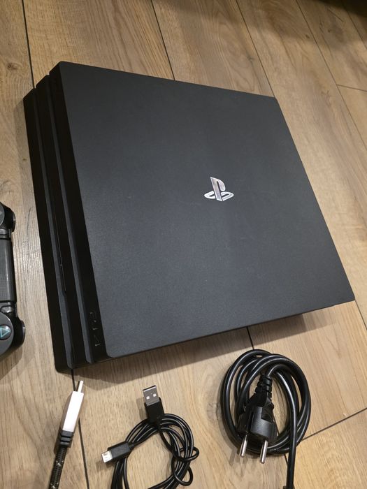 Konsola Playstation PS4 PRO 2TB + Oryginalny Kontroler
