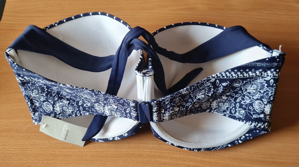 Biustonosz do stroju kąpielowego GEORGE 85G - nowy