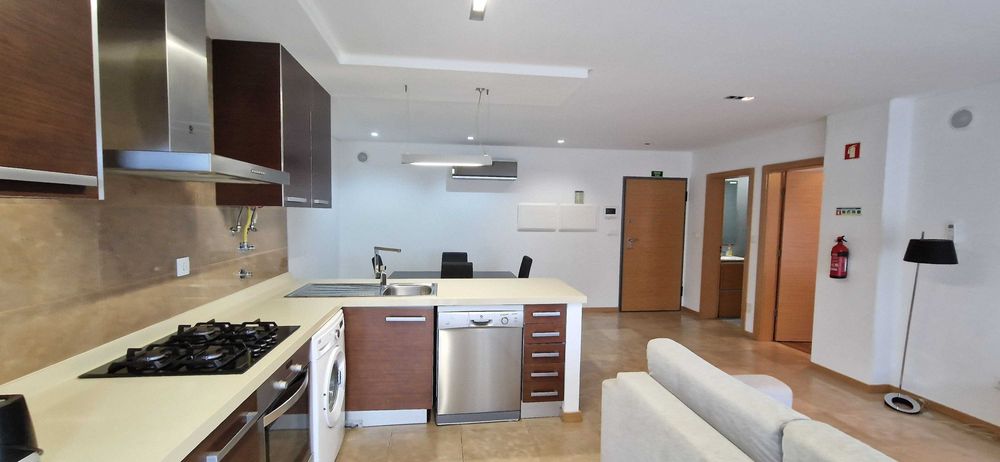 Apartamento T1 para férias com piscina a 700m praia São Martinho Porto